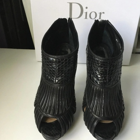 Christian Dior python ankle booties - Picture 2 of 9